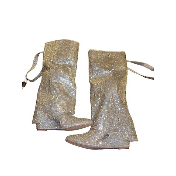 Shoes - MUTTO RHINESTONE BOOTS New Size 6